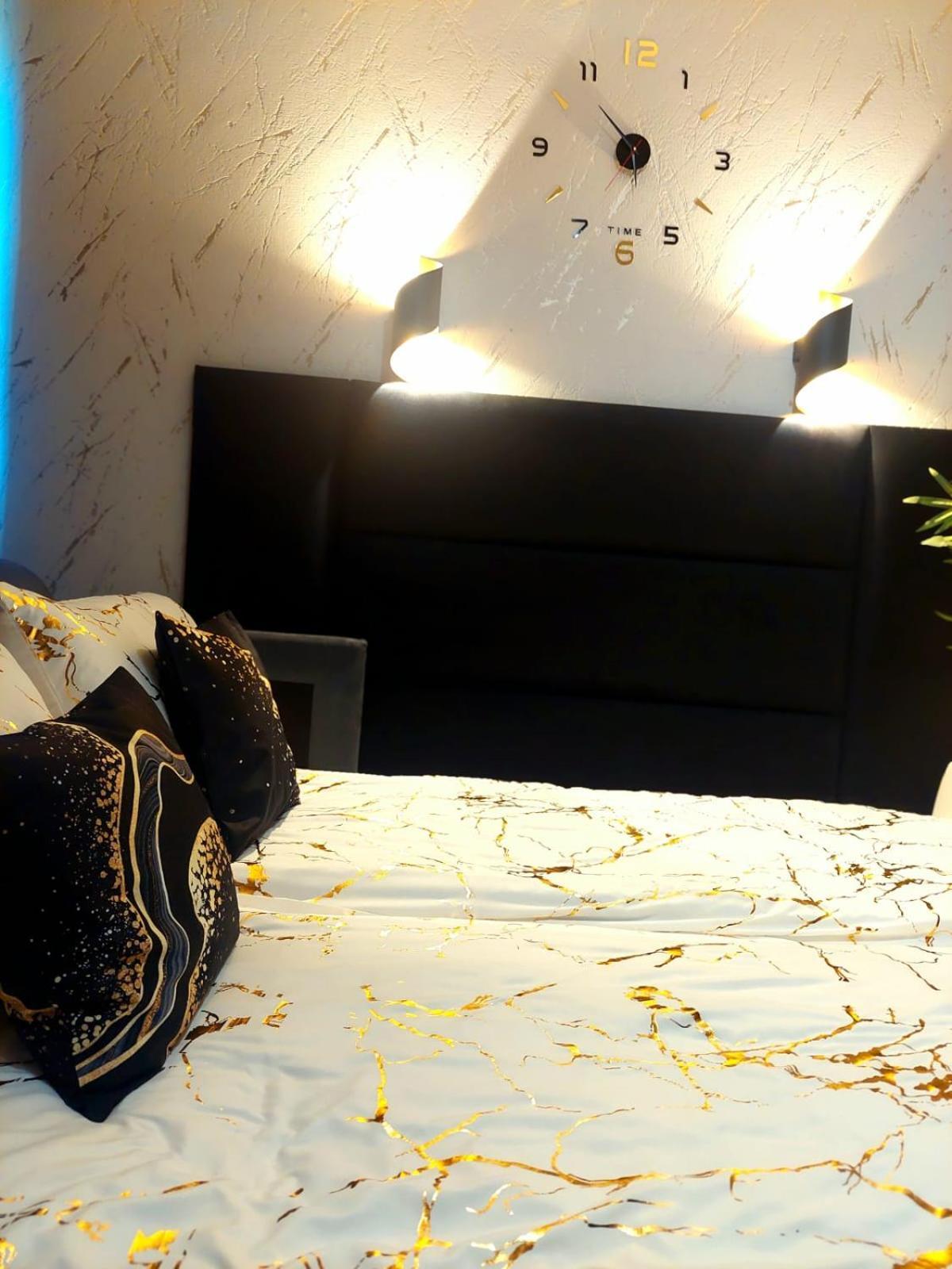 Apartment Hortensja 100 *
